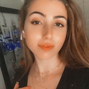 Meet your Posher, Gabrielle